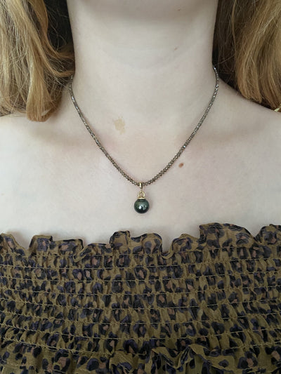 Diamond bead and Tahitian Pearl Necklace  - Green